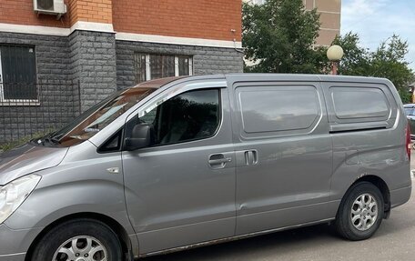Hyundai Grand Starex Grand Starex I рестайлинг 2, 2011 год, 1 200 000 рублей, 4 фотография