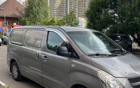 Hyundai Grand Starex Grand Starex I рестайлинг 2, 2011 год, 1 200 000 рублей, 6 фотография
