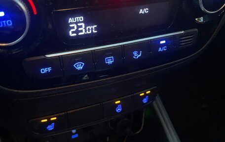 Hyundai Solaris II рестайлинг, 2017 год, 980 000 рублей, 12 фотография