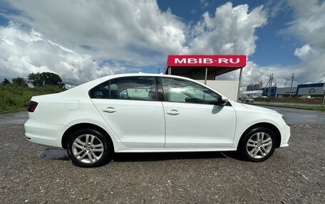 Volkswagen Jetta VI, 2016 год, 1 270 000 рублей, 3 фотография