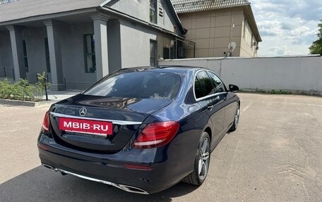 Mercedes-Benz E-Класс, 2018 год, 3 690 000 рублей, 5 фотография
