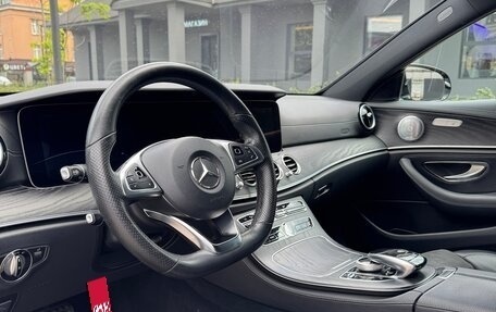 Mercedes-Benz E-Класс, 2018 год, 3 690 000 рублей, 13 фотография