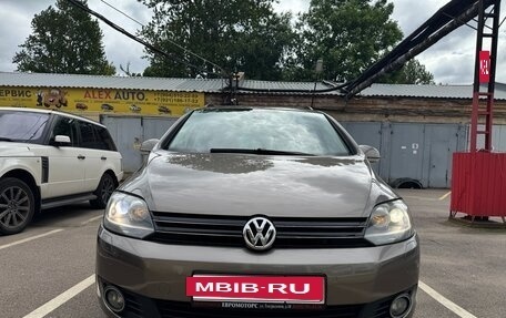 Volkswagen Golf Plus II, 2012 год, 890 000 рублей, 26 фотография
