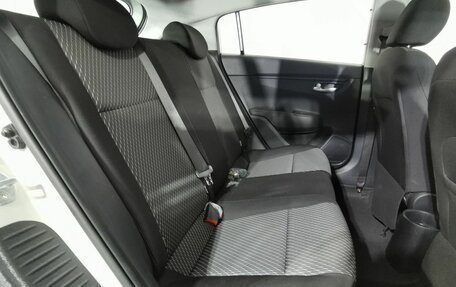KIA Rio IV, 2018 год, 1 545 000 рублей, 13 фотография
