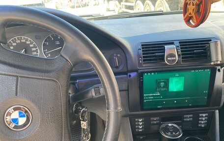 BMW 5 серия, 1998 год, 900 000 рублей, 24 фотография