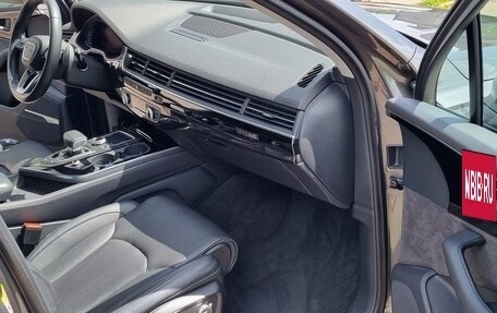 Audi Q7, 2018 год, 4 500 000 рублей, 10 фотография