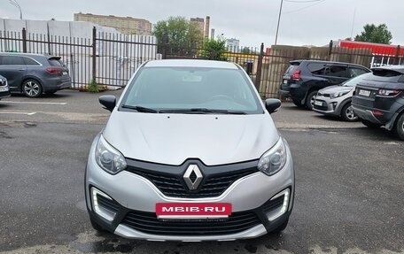 Renault Kaptur I рестайлинг, 2018 год, 1 300 000 рублей, 10 фотография