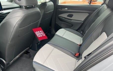 Volkswagen Golf VIII, 2025 год, 3 356 000 рублей, 10 фотография