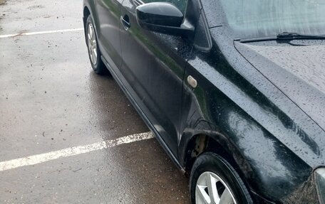Volkswagen Polo VI (EU Market), 2011 год, 700 000 рублей, 5 фотография