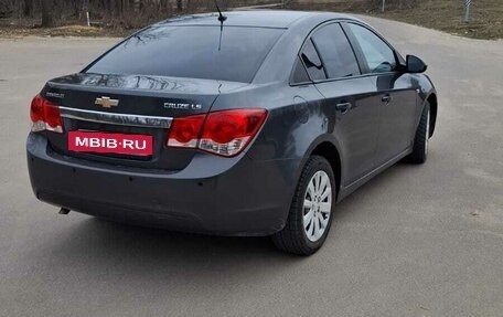 Chevrolet Cruze II, 2011 год, 790 000 рублей, 4 фотография