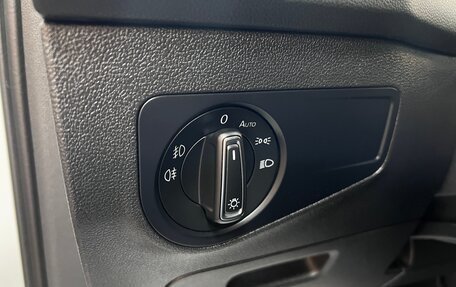 Volkswagen Tiguan II, 2019 год, 2 245 000 рублей, 17 фотография