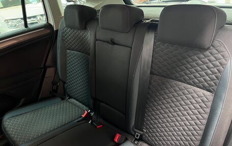 Volkswagen Tiguan II, 2019 год, 2 245 000 рублей, 11 фотография