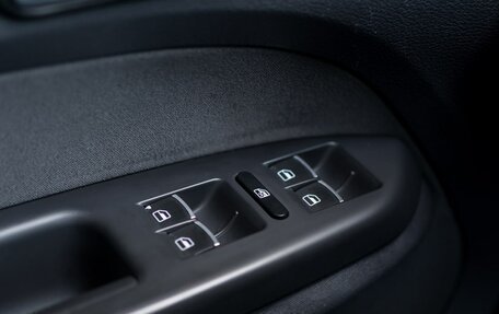 Volkswagen Touran III, 2010 год, 949 000 рублей, 17 фотография