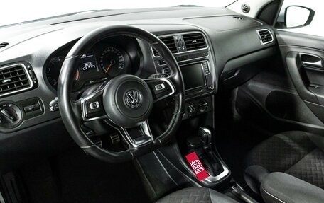 Volkswagen Polo VI (EU Market), 2018 год, 1 285 000 рублей, 11 фотография