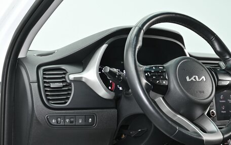KIA Rio IV, 2022 год, 1 695 000 рублей, 9 фотография