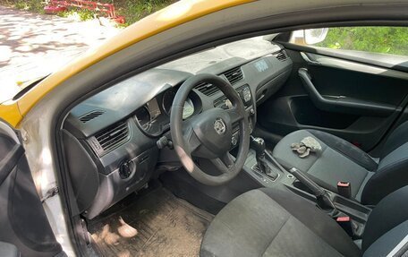 Skoda Octavia, 2015 год, 445 000 рублей, 6 фотография