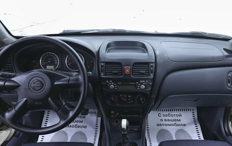 Nissan Almera, 2004 год, 295 000 рублей, 4 фотография