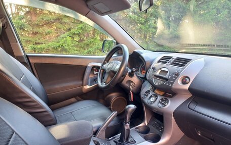 Toyota RAV4, 2007 год, 1 200 000 рублей, 9 фотография