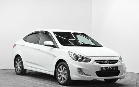 Hyundai Solaris II рестайлинг, 2011 год, 745 000 рублей, 2 фотография
