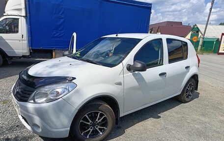 Renault Sandero I, 2011 год, 560 000 рублей, 17 фотография