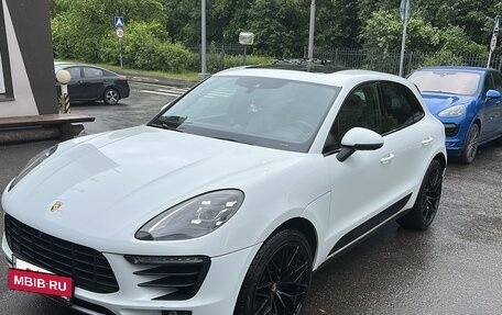 Porsche Macan I рестайлинг, 2016 год, 3 980 000 рублей, 2 фотография