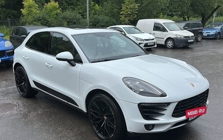 Porsche Macan I рестайлинг, 2016 год, 3 980 000 рублей, 4 фотография