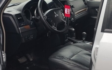 Mitsubishi Pajero IV, 2008 год, 1 600 000 рублей, 4 фотография