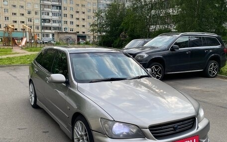 Toyota Altezza, 2001 год, 830 000 рублей, 2 фотография