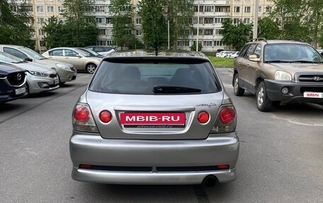 Toyota Altezza, 2001 год, 830 000 рублей, 5 фотография