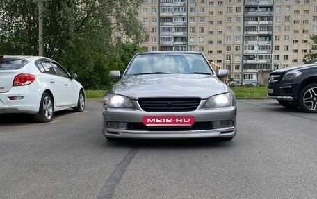 Toyota Altezza, 2001 год, 830 000 рублей, 6 фотография