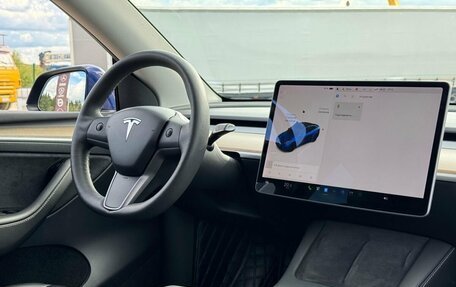 Tesla Model Y I, 2021 год, 4 300 000 рублей, 19 фотография