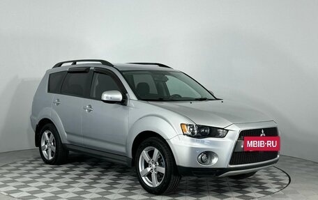 Mitsubishi Outlander III рестайлинг 3, 2011 год, 1 299 000 рублей, 3 фотография