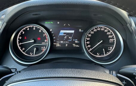 Toyota Camry, 2018 год, 3 100 000 рублей, 10 фотография