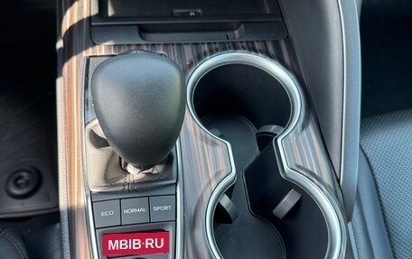 Toyota Camry, 2018 год, 3 100 000 рублей, 14 фотография
