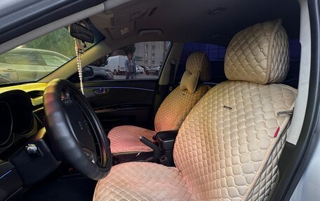 KIA Magentis II рестайлинг, 2009 год, 900 000 рублей, 15 фотография