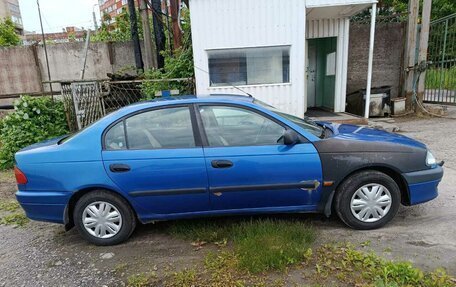 Toyota Avensis III рестайлинг, 1998 год, 300 000 рублей, 2 фотография