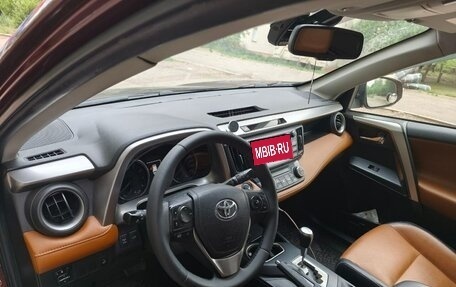 Toyota RAV4, 2016 год, 1 790 000 рублей, 12 фотография