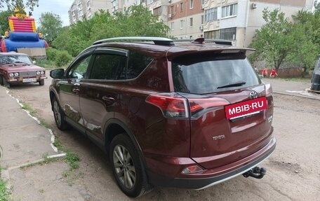 Toyota RAV4, 2016 год, 1 790 000 рублей, 4 фотография