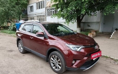 Toyota RAV4, 2016 год, 1 790 000 рублей, 2 фотография