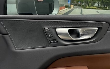 Volvo XC60 II, 2022 год, 3 690 000 рублей, 15 фотография