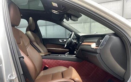 Volvo XC60 II, 2022 год, 3 690 000 рублей, 16 фотография