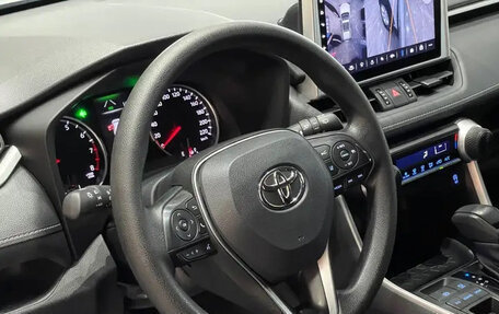 Toyota RAV4, 2022 год, 2 100 000 рублей, 11 фотография
