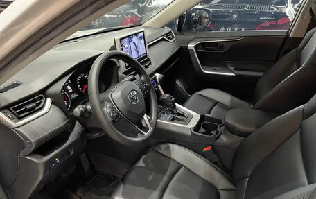 Toyota RAV4, 2022 год, 2 100 000 рублей, 12 фотография