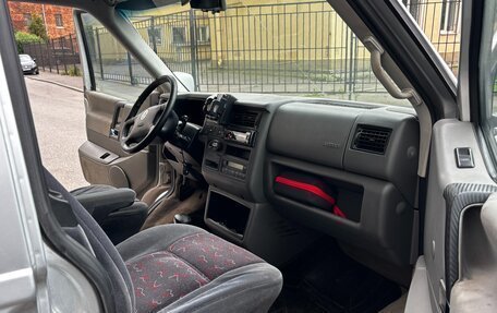 Volkswagen Multivan T4, 2001 год, 1 000 000 рублей, 9 фотография