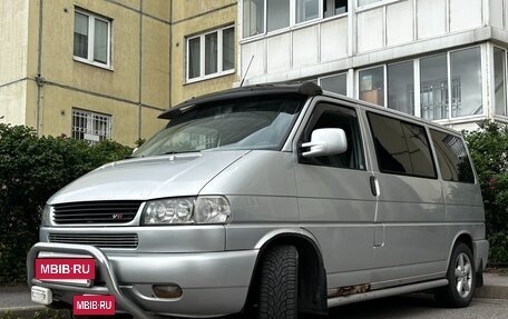 Volkswagen Multivan T4, 2001 год, 1 000 000 рублей, 2 фотография