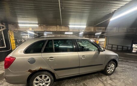 Skoda Fabia II, 2008 год, 240 000 рублей, 10 фотография