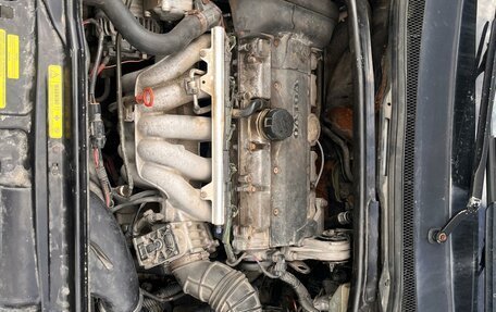 Volvo S60 III, 2002 год, 430 000 рублей, 2 фотография