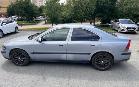 Volvo S60 III, 2002 год, 430 000 рублей, 6 фотография