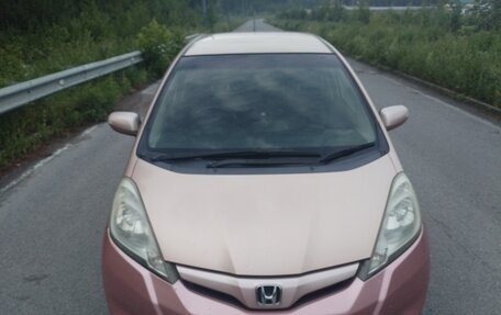 Honda Fit III, 2012 год, 970 000 рублей, 3 фотография