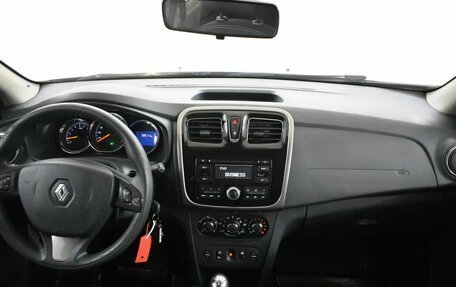 Renault Logan II, 2016 год, 799 000 рублей, 5 фотография